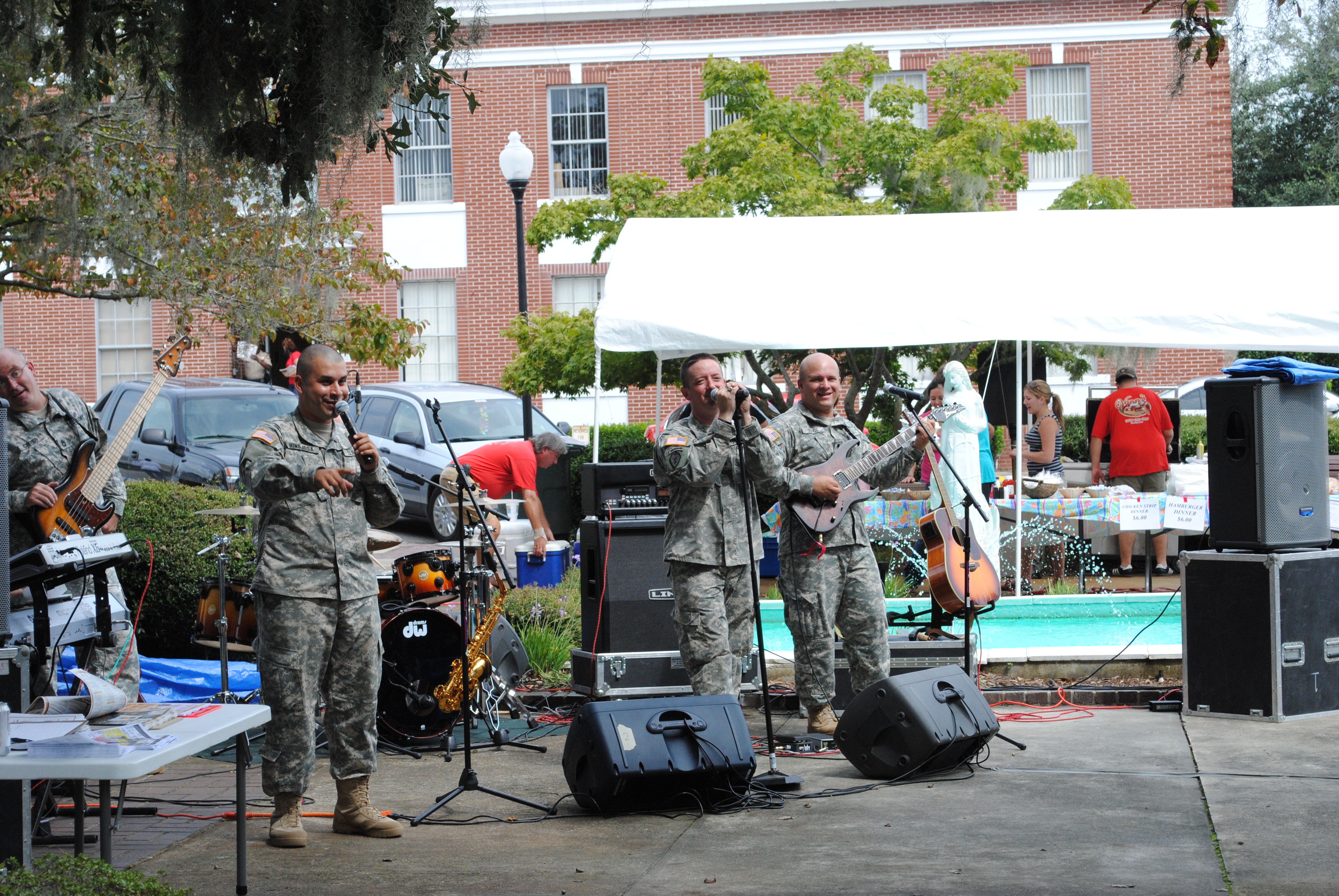 3rdID Lunchtime Concert 006